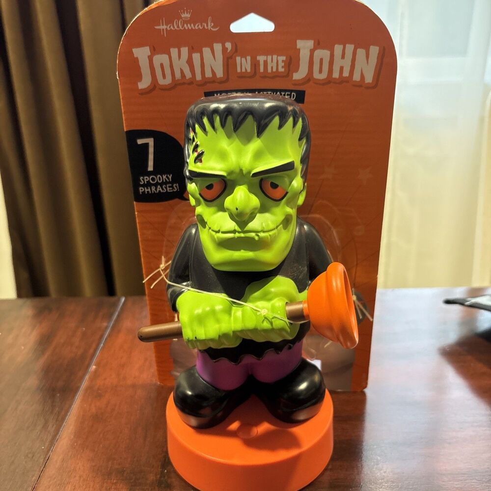 Frankenstein Jokin' in the John talking monster Hallmark New on Card